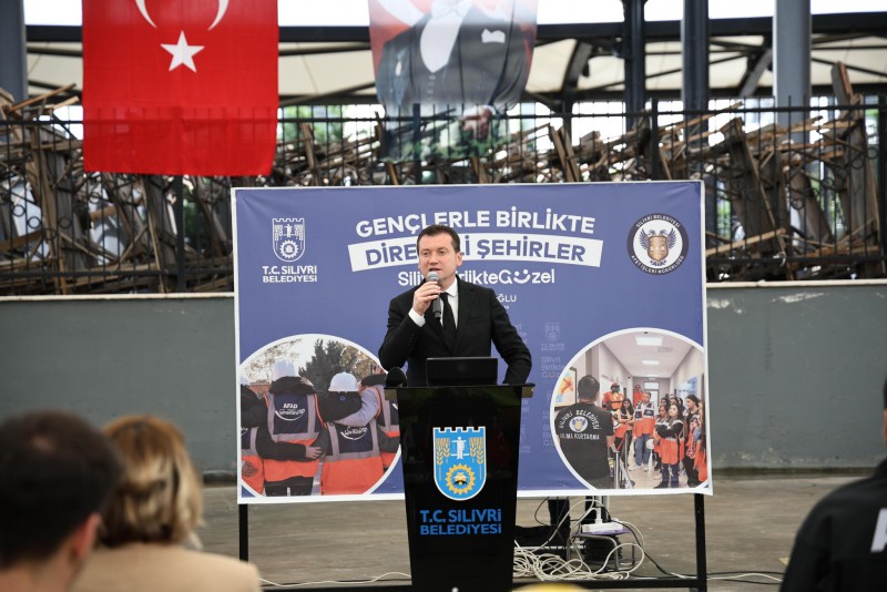 Başkan Balcıoğlu, AFAD Gönüllülerine Sertifika ve Kimlik Kartı Teslim Töreni'ne Katıldı